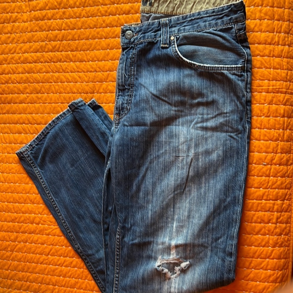 Mavi 36x32 men’s zipper fly straight leg jeans distressed